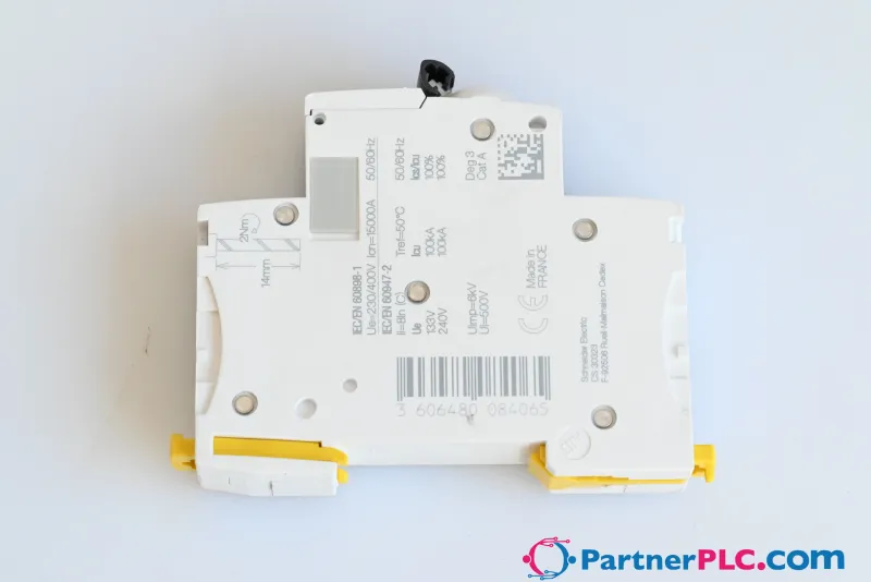Schneider Electric A9F94101 New without box — photo 8 of 8