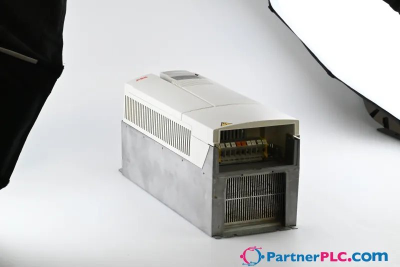 ABB ACS401-0020-3-2 Used - With Damage — photo 3 of 6
