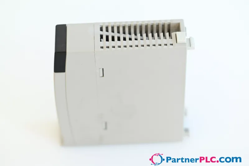 Hitachi EH-150 Used — photo 1 of 5