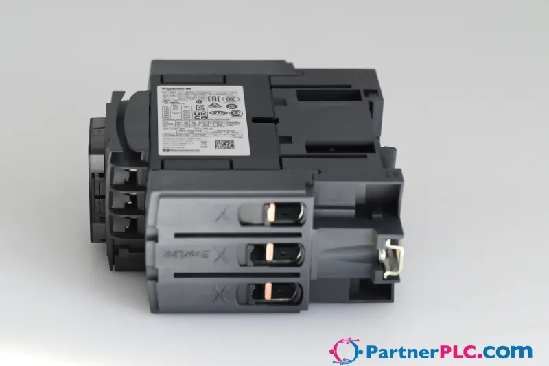 Schneider Electric LC1D80AKUE New open box — photo 2 of 4