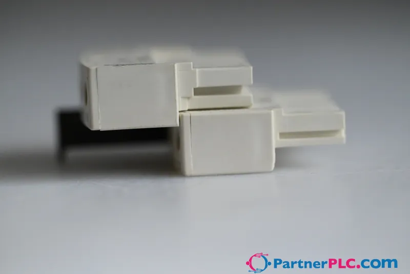 Schneider Electric LU9BC11 Used — photo 6 of 8