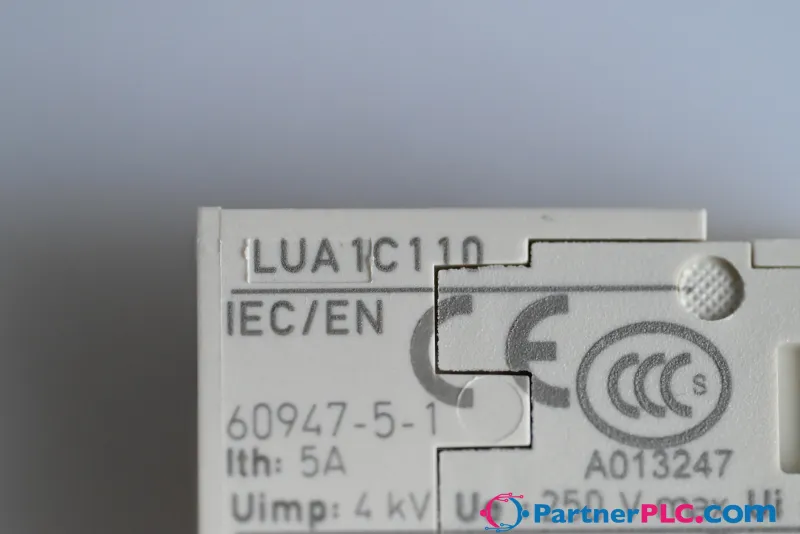 Schneider Electric LUA1C110 Used — photo 2 of 8