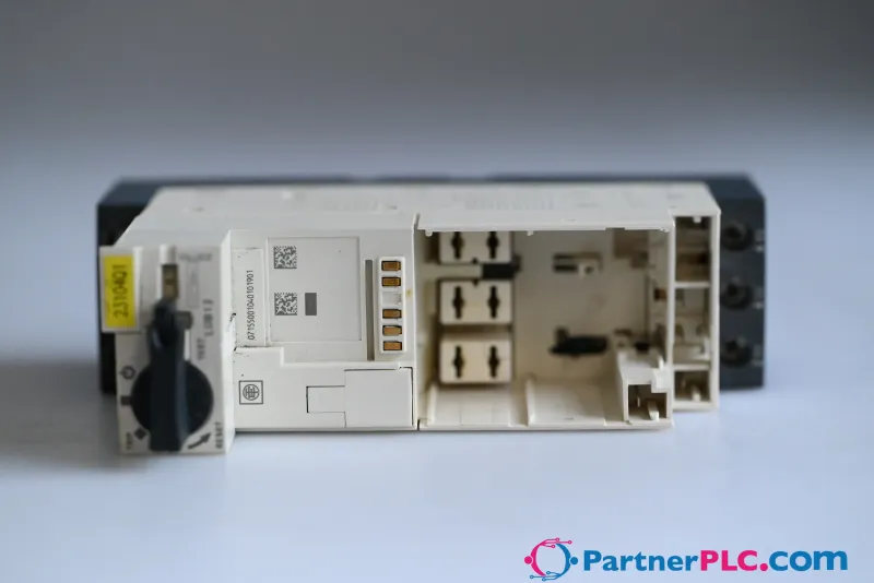 Schneider Electric LUB12 Used — photo 8 of 8