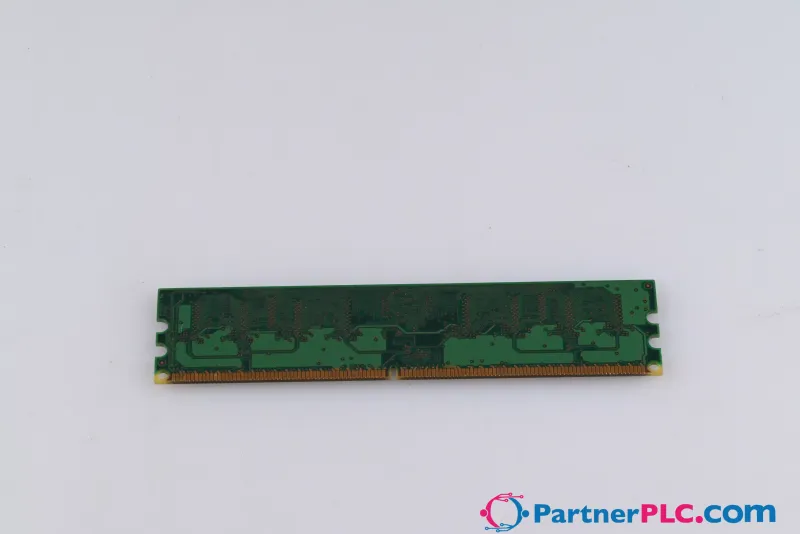 samsung M378T2863QZS-CF7 Used — photo 1 of 2