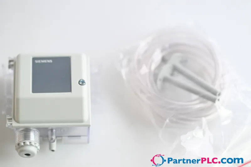 Siemens QBM2030-5 New — photo 2 of 2