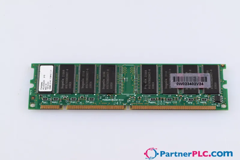 Infineon SYNC 133MHZ CL3 Used — photo 2 of 2