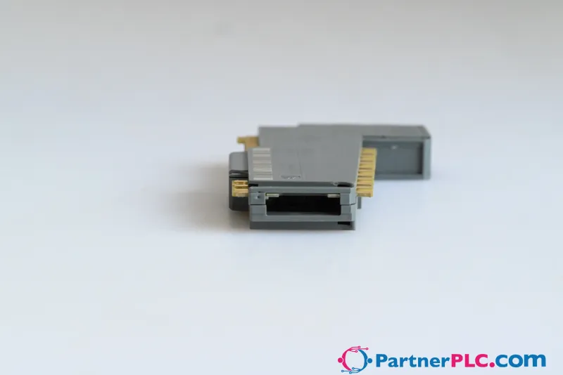 B&R X20AO2622 New Rev. I0 – 2 analog outputs; Either current or voltage signal possible — photo 8 of 9