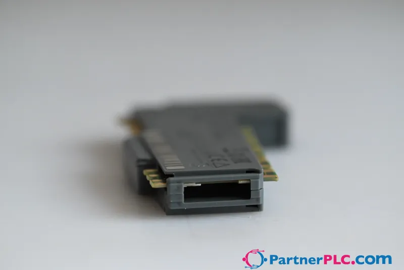 B&R X20BT9100 New without box Rev. F0 – X2X Link bus transmitter; For seamless expansion of the… — photo 4 of 7