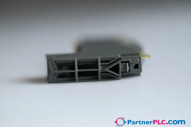 B&R X20DO8322 Refurbished Rev. E0 — photo 4 of 7