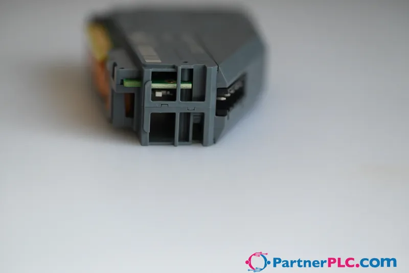 B&R X20IF1072 New Rev. F0 – CAN bus connection; Integrated terminating resistor The… — photo 4 of 9