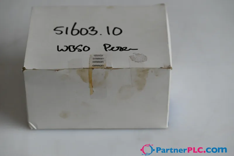 Omron ZEN-20C1DT-D-V2 Refurbished — photo 2 of 8