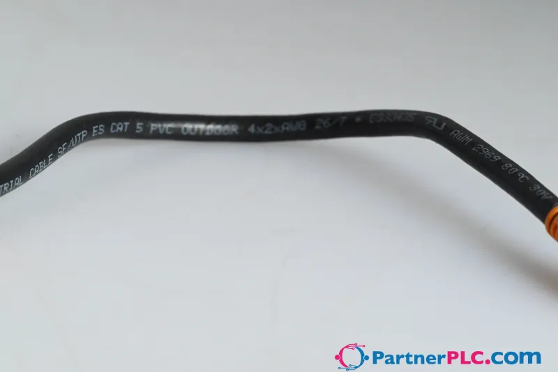 B&R x20ca0e61.00030 New without box Rev. C1 – POWERLINK/Ethernet connection cable, RJ45 to RJ45, 0.3 m — photo 2 of 3
