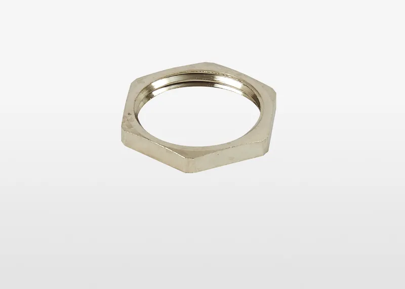 Brass, nickel coated Pr 18,6