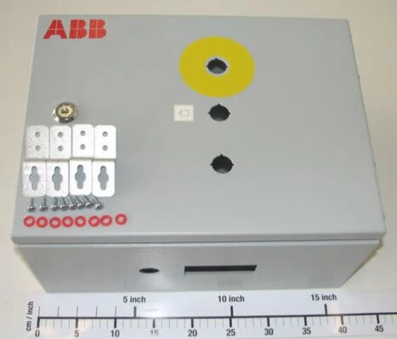 ABB 3HAC022035-002 — photo 2 of 3