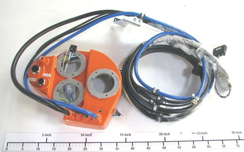 ABB 3HAC027282-001 — photo 2 of 2