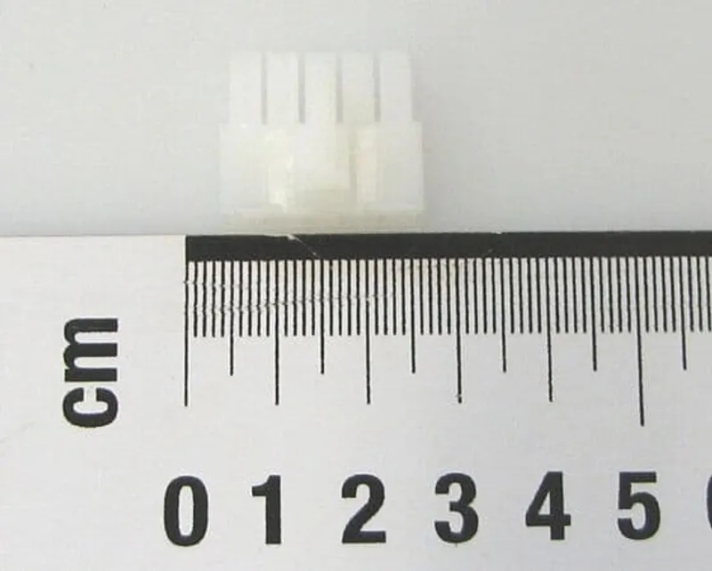 MiniFit female 5 pos. single row — photo 1 of 2