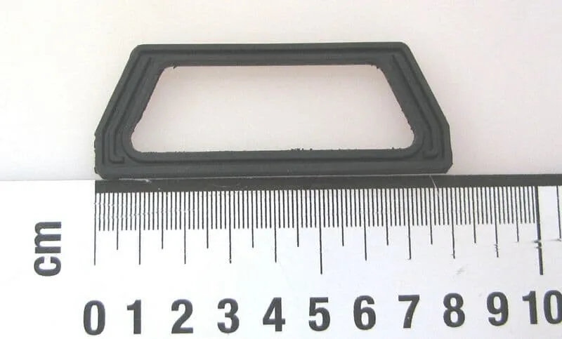 Nitril rubber/steel 80x31x4,5 — photo 1 of 2