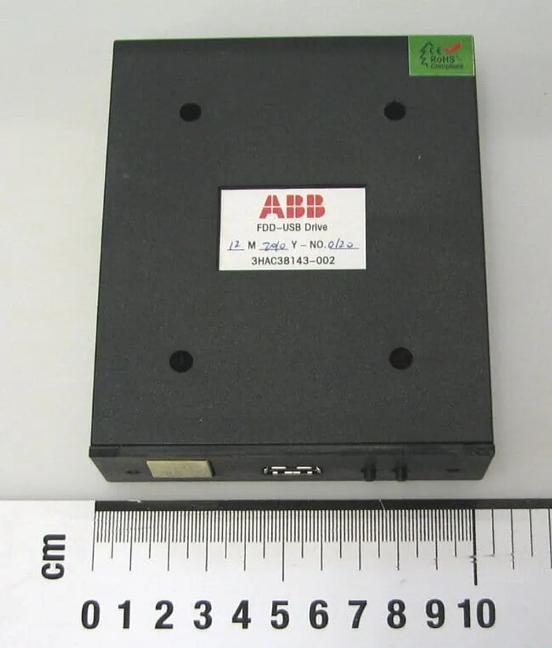 ABB 3HAC040232-002 — photo 1 of 2