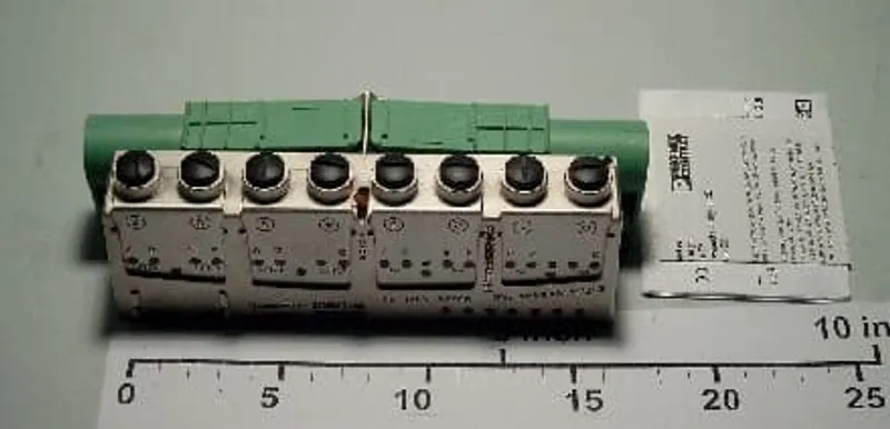 IBS RL 24 DIO 8/8/8-LK-2M 27 31 57 — photo 1 of 2