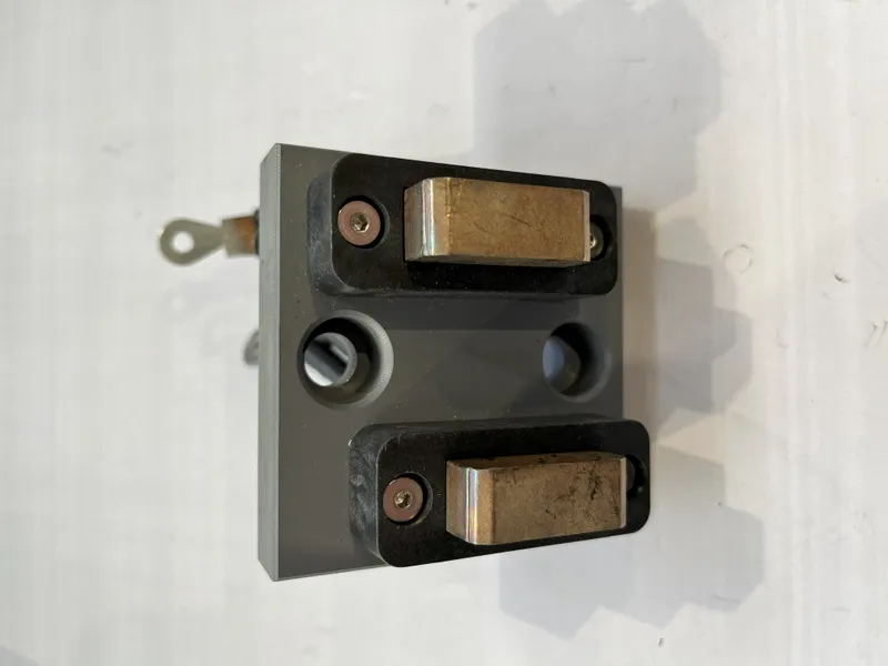 2x75A T411