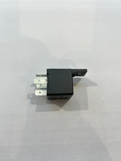 24V 30AMP