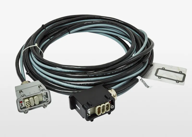 Customer cable 12m