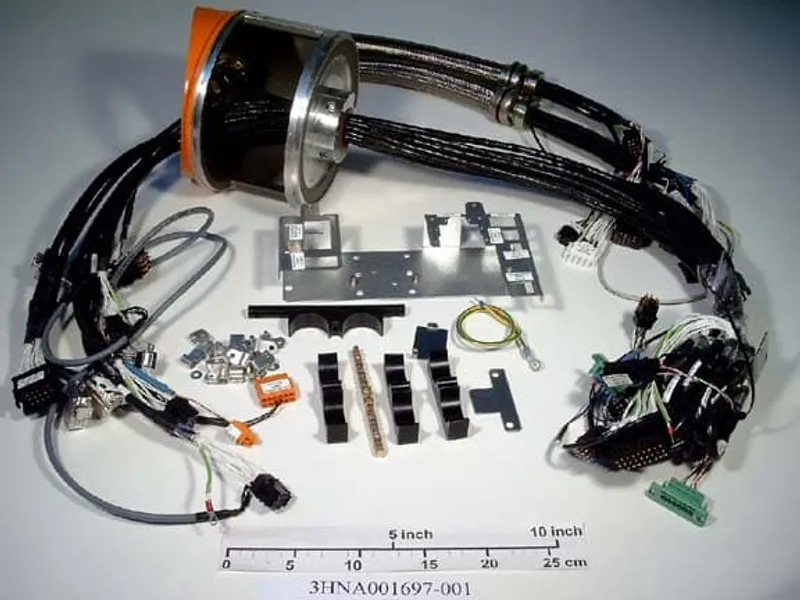 ABB 3HNA001697-001 — photo 1 of 2