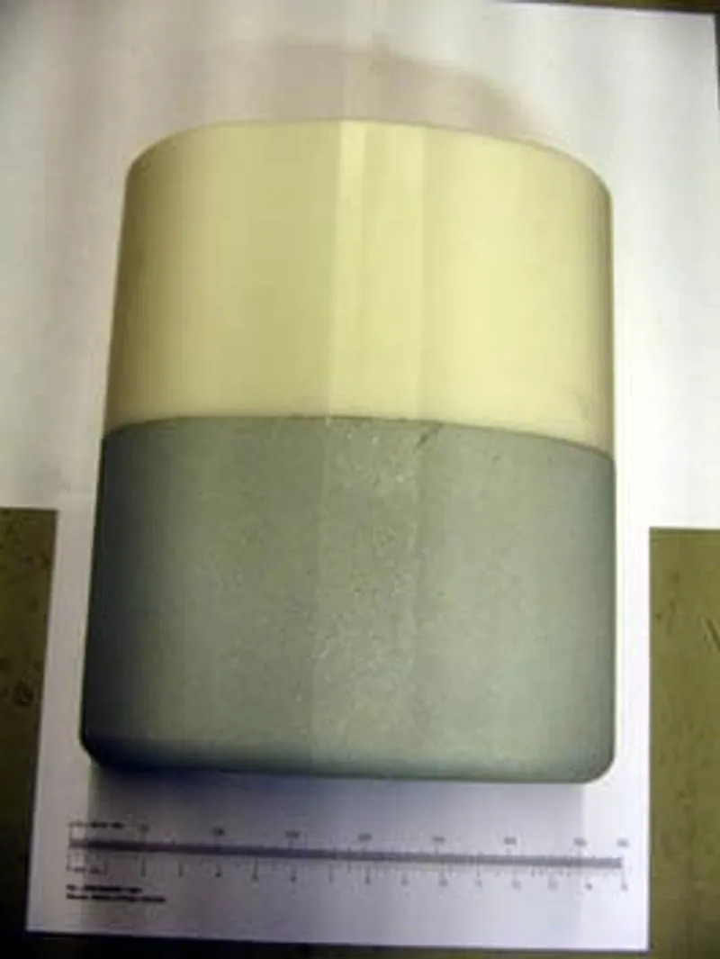 PLASTIC - POM 13.5KG, 374 x 320 x 1 — photo 1 of 2