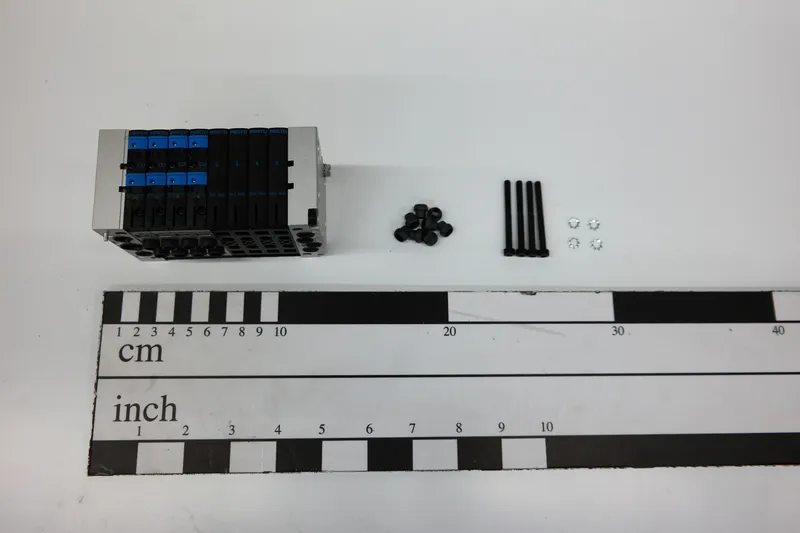 ABB 3HNA017447-001 — photo 1 of 2