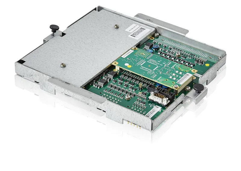 ABB 3HNA018451-001 — photo 1 of 2