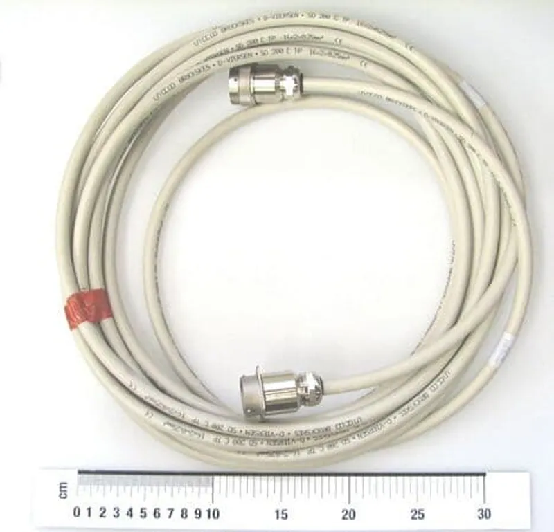 AX.1 8M — photo 2 of 4