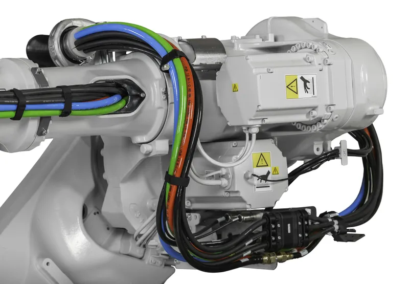 ABB IRB 7600 — photo 4 of 6