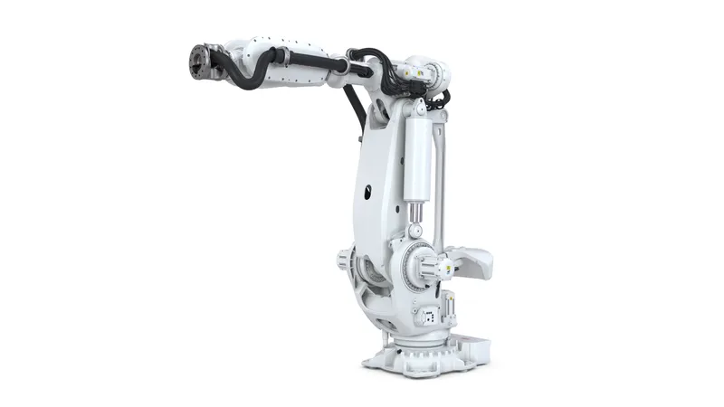 ABB IRB 7710 — photo 1 of 6