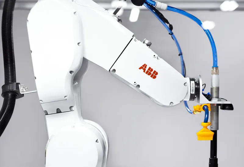 ABB Robotic Parcel Inductor — photo 5 of 6