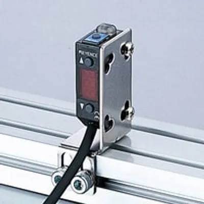 Keyence PZ-B21 – Side Mounting Bracket. . Series: Built-in amplifier…