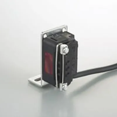 Keyence PZ-B81K – Standard Mounting Bracket. . Series: Built-in amplifier…