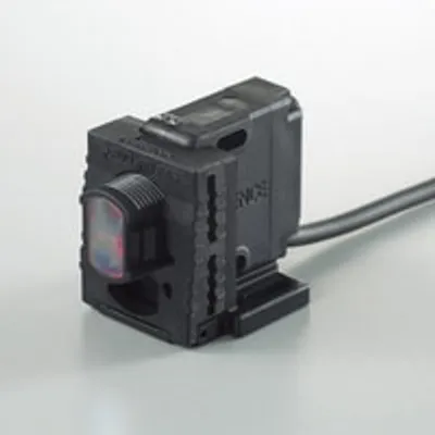 Keyence PZ-B82 – One-touch Mounting Bracket. . Series: Built-in amplifier…