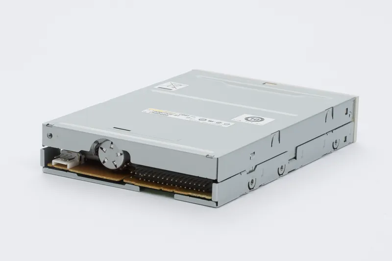 Floppy disk drive 3.5", 1.44MB — photo 5 of 23