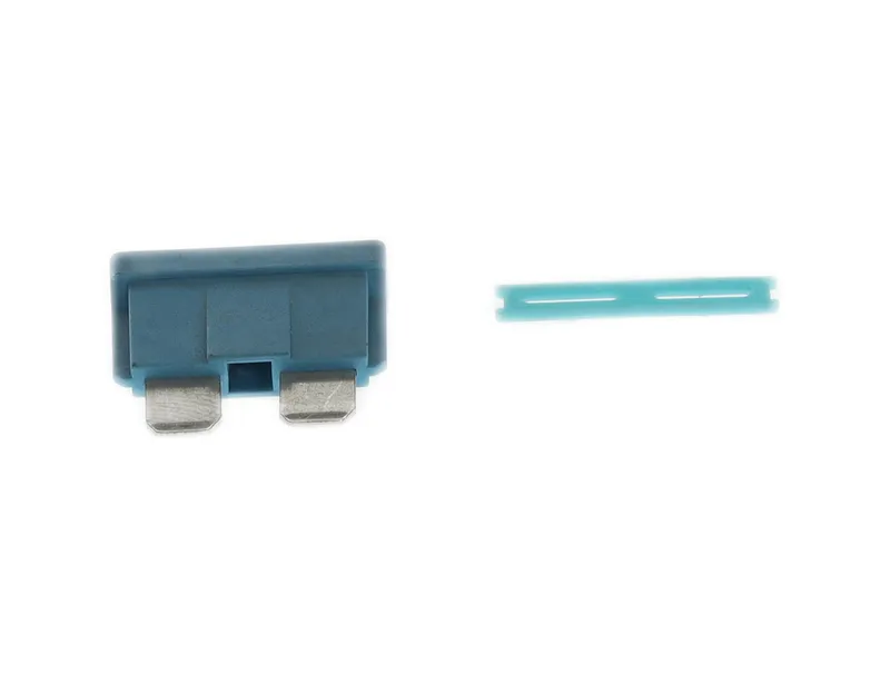 Blade-type fuse 15A — photo 9 of 9