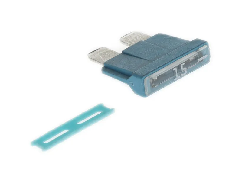 Blade-type fuse 15A — photo 4 of 9