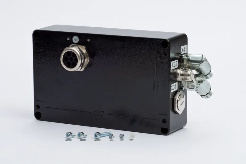 Safe RDC box incl. connector — photo 1 of 6