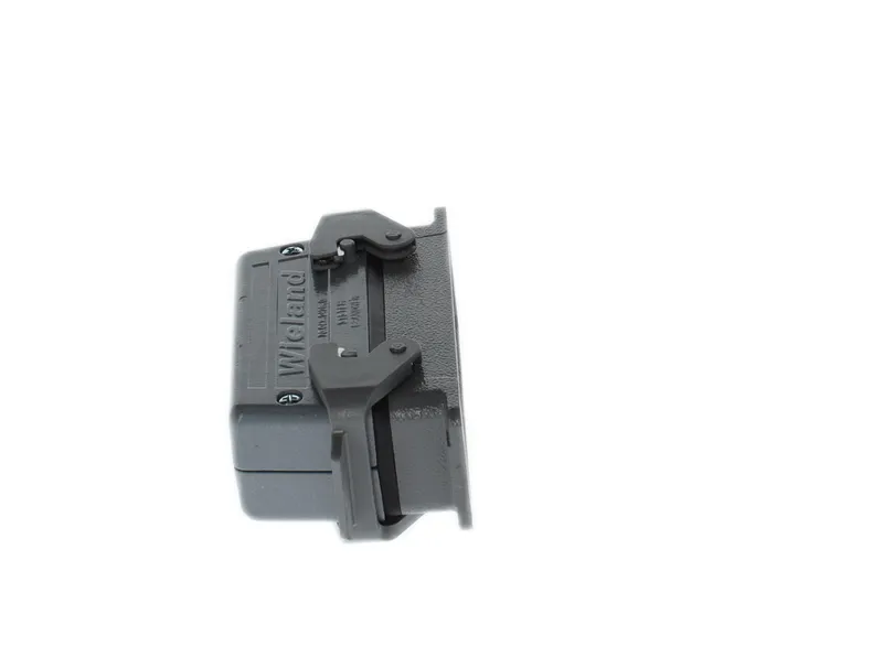 INTERFACE feedthrough X51 — photo 20 of 23