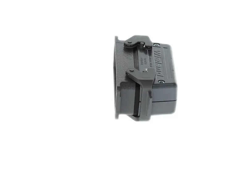 INTERFACE feedthrough X51 — photo 6 of 23