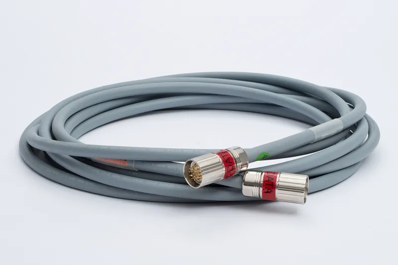 Data cable X21-X31 Safe 1.7m — photo 1 of 2