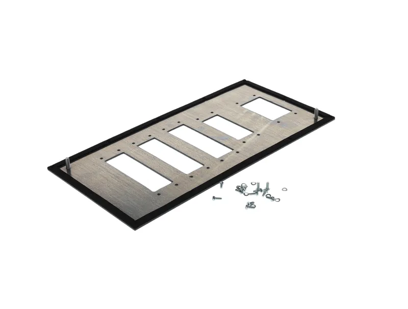 Connector panel E67 RAL 7016 — photo 9 of 9