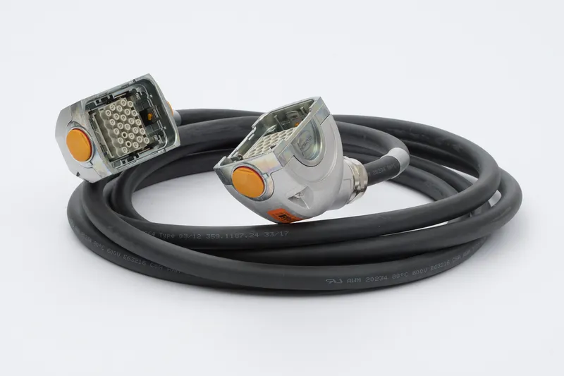 Cable 4m MOT SA H-H — photo 1 of 2