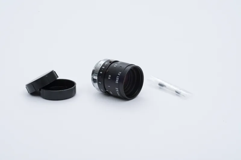 KUKA lens C2514-M — photo 1 of 3
