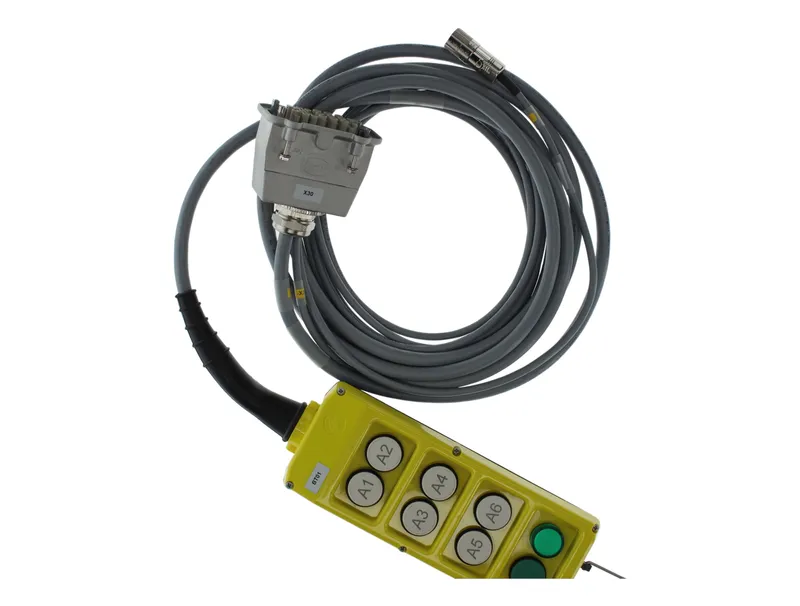 Teach pendant with cable, Quantec-2 — photo 3 of 9