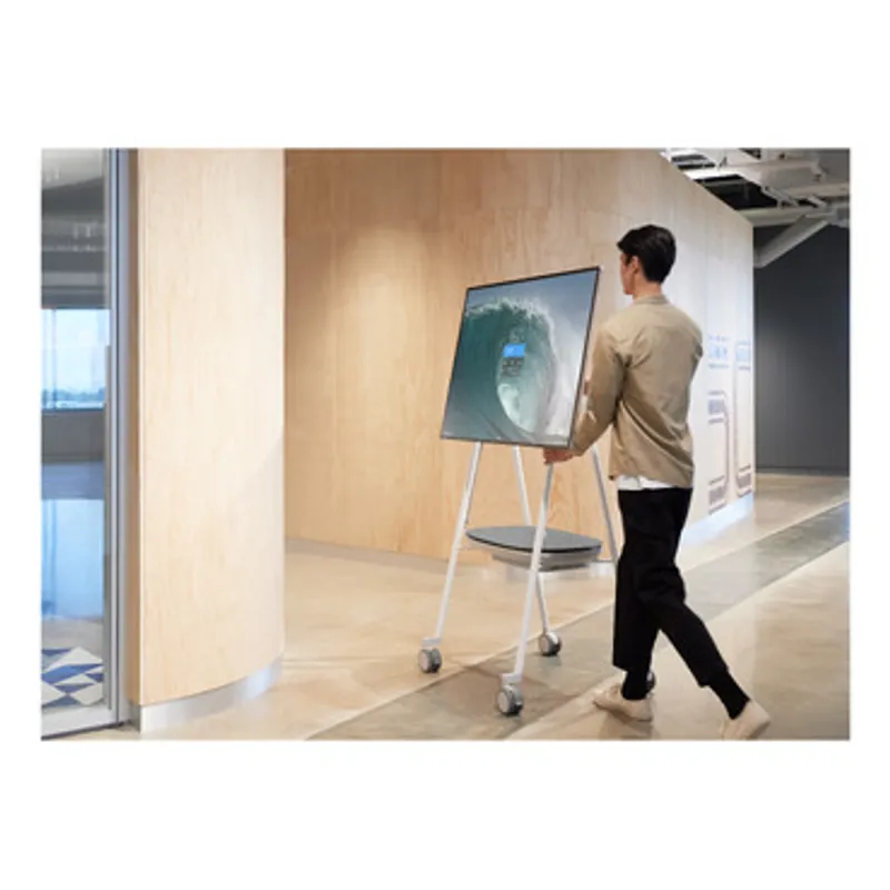 APC Smart-UPS Charge Mobile Battery for Microsoft Surface Hub 2S & Surface Hub 3 — photo 4 of 6