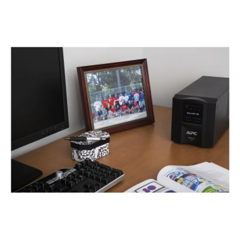 APC Smart-UPS, Line Interactive, 750VA, Tower, 230V, 6x IEC C13 outlets, SmartConnect Port+SmartSlot, AVR, LCD — photo 2 of 5